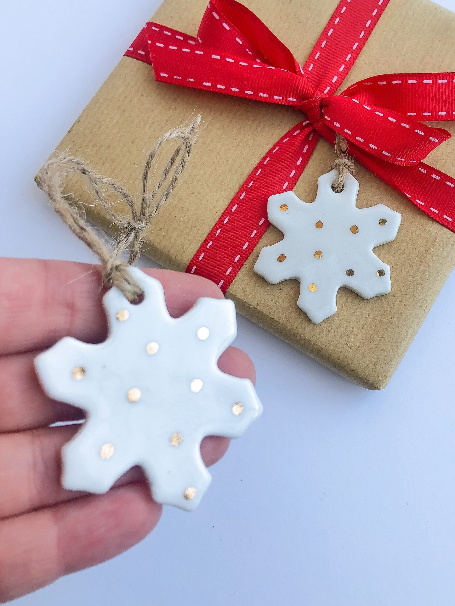 White snowflake ornament - pack of 3