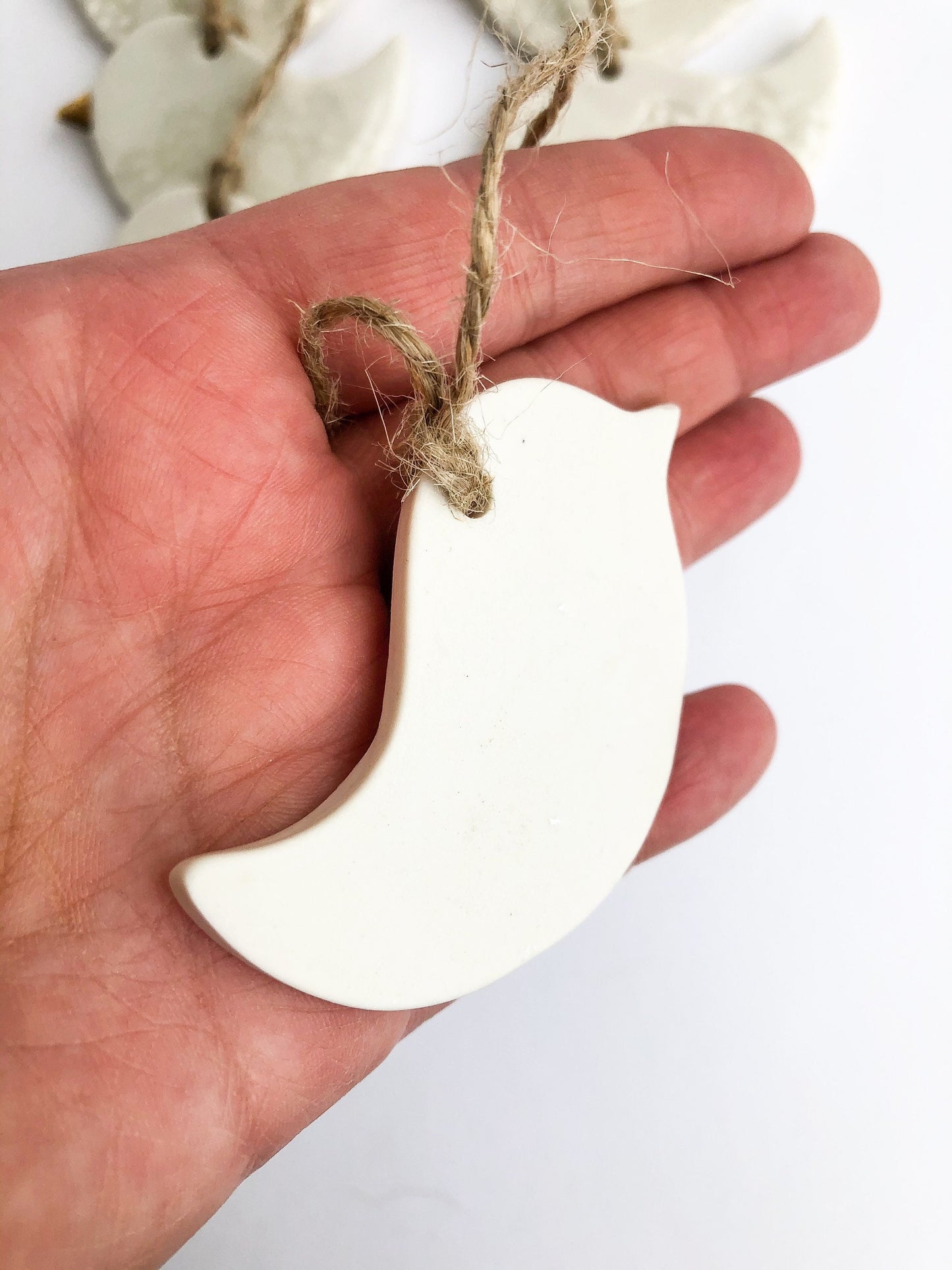White ceramic bird ornament - pack of 3